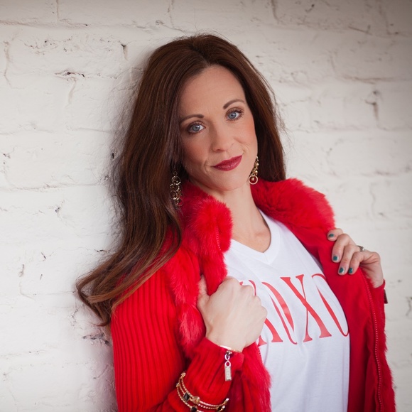 Red XOXO TShirts - Picture 4 of 8